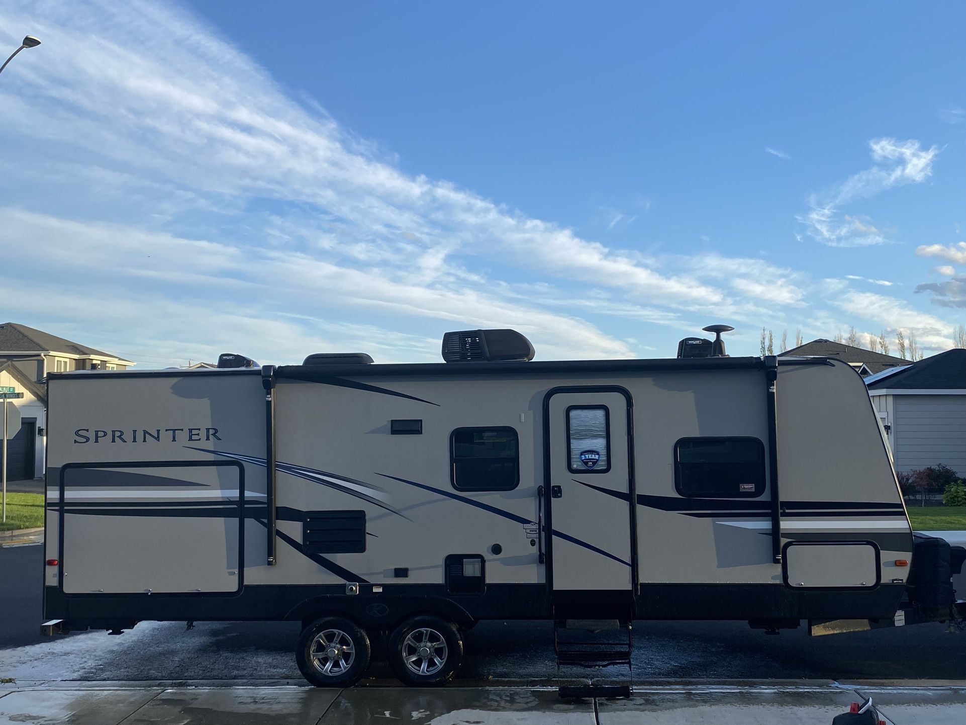2019 Keystone Sprinter Campfire Edition