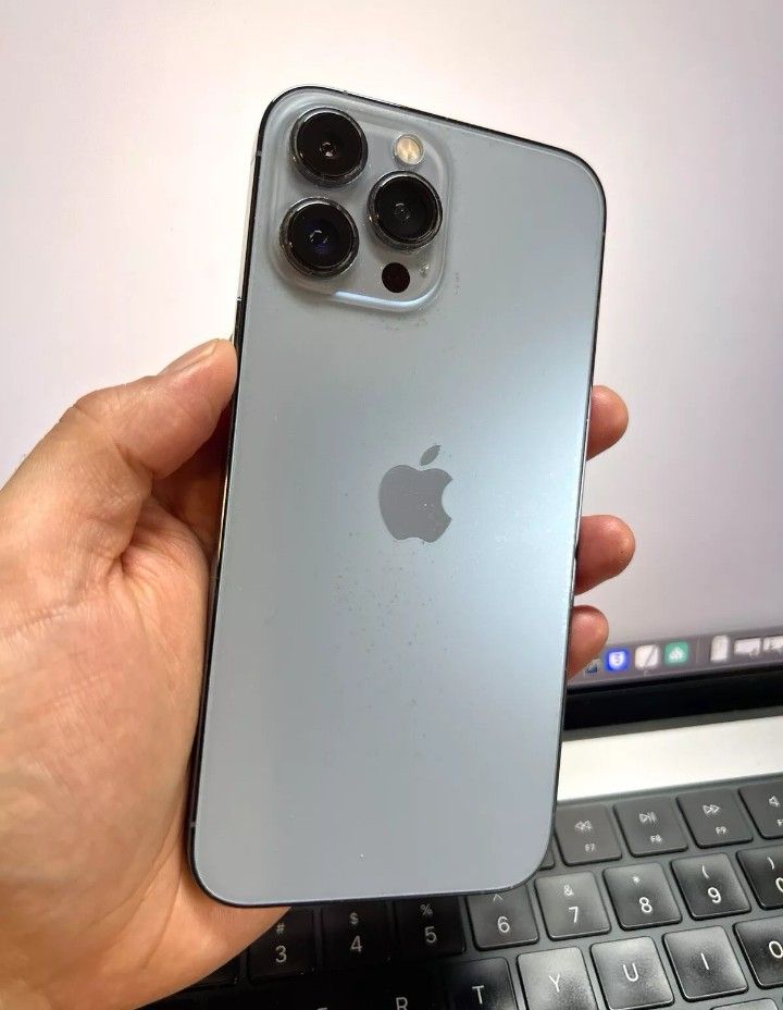 iPhone 13 Pro Max Unlocked