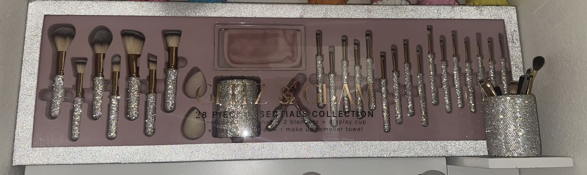Glitz And Glam Rhinestone Set