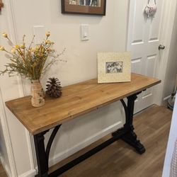 Accent Table