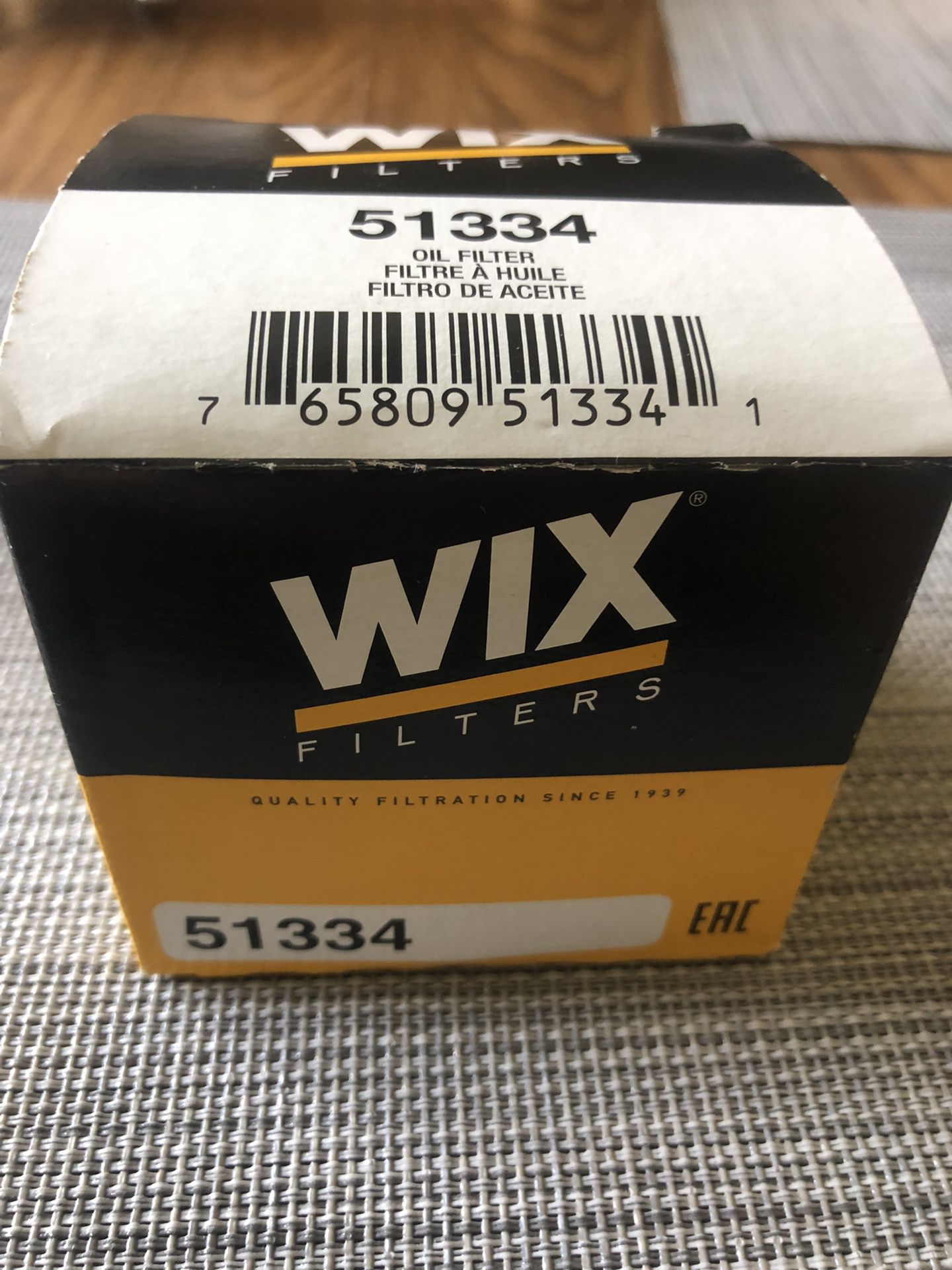 WIX OIL FILTER 51334  (brand new in box)