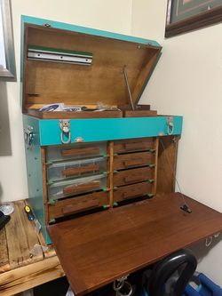Vintage tackle box