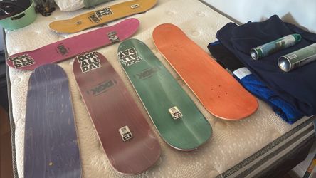 DGK Skateboard