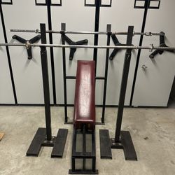 Incline Bench and Squat Racks With E-Z Curl Bar and 3 lifting bars With 600lbs
