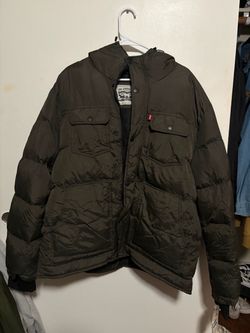 Levi’s Puffer Jacket