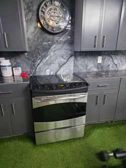Electric stove in good condition