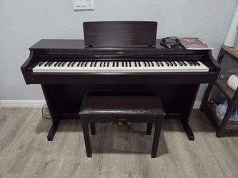 Yamaha Arius Digital Piano 88 - Weighted Keys YDP-163 (Great Working Condition) Higley and Germann