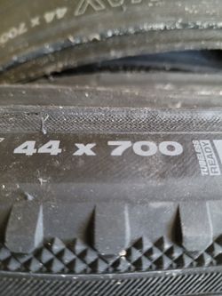 Gravel Tires
