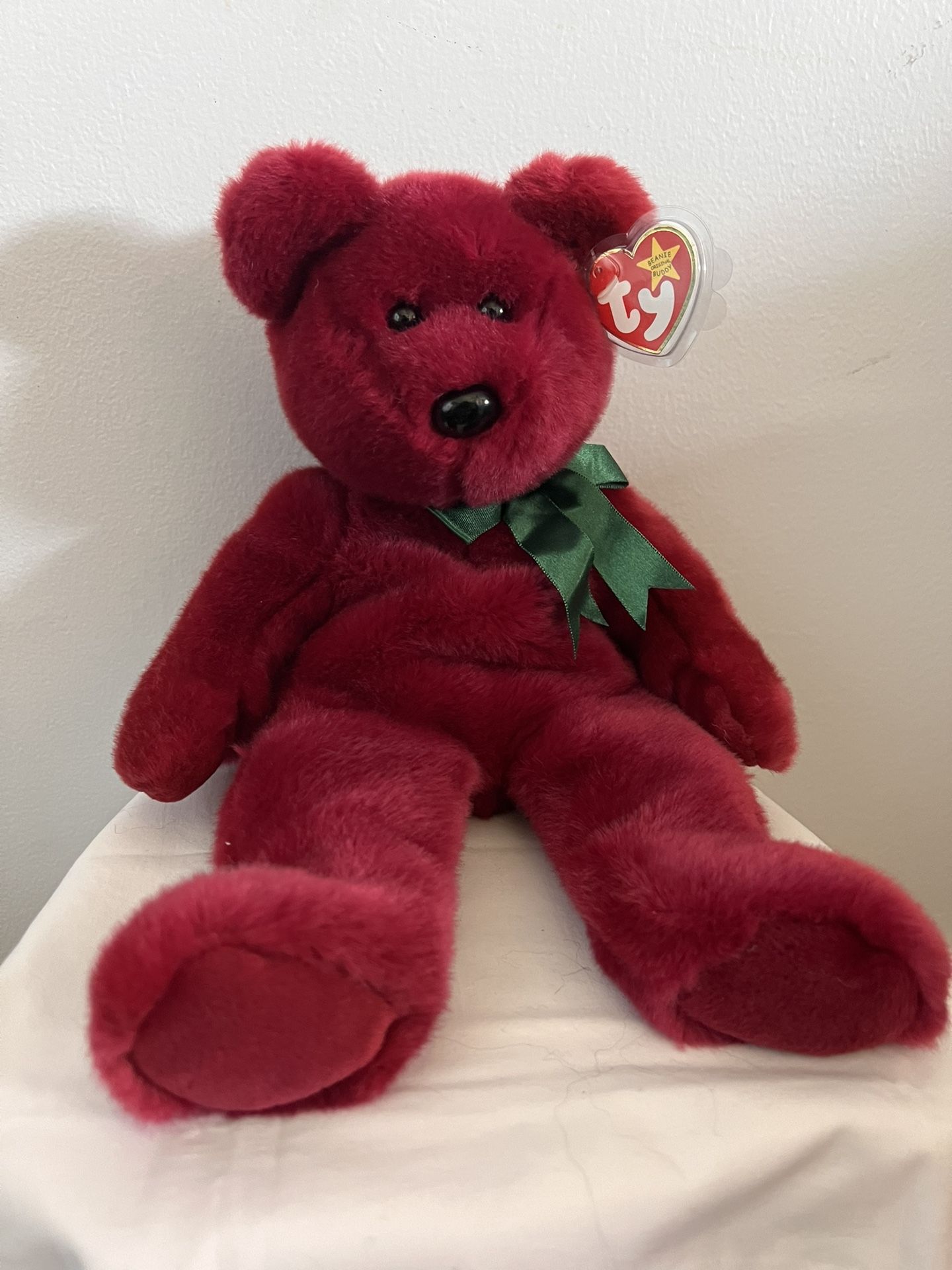 Teddy. The Beanie Baby, Rare Cranberry.