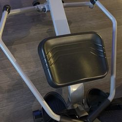 Low impact Rowing Machine $100