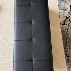 Kasala Ottoman in Mint Condition - Originally $379