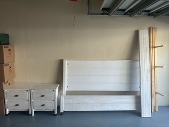 King bed with nightstand set
