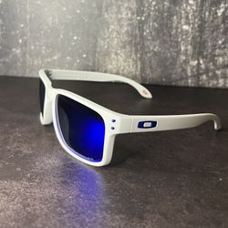 Oakley Holbrook Sunglasses- Polarized 