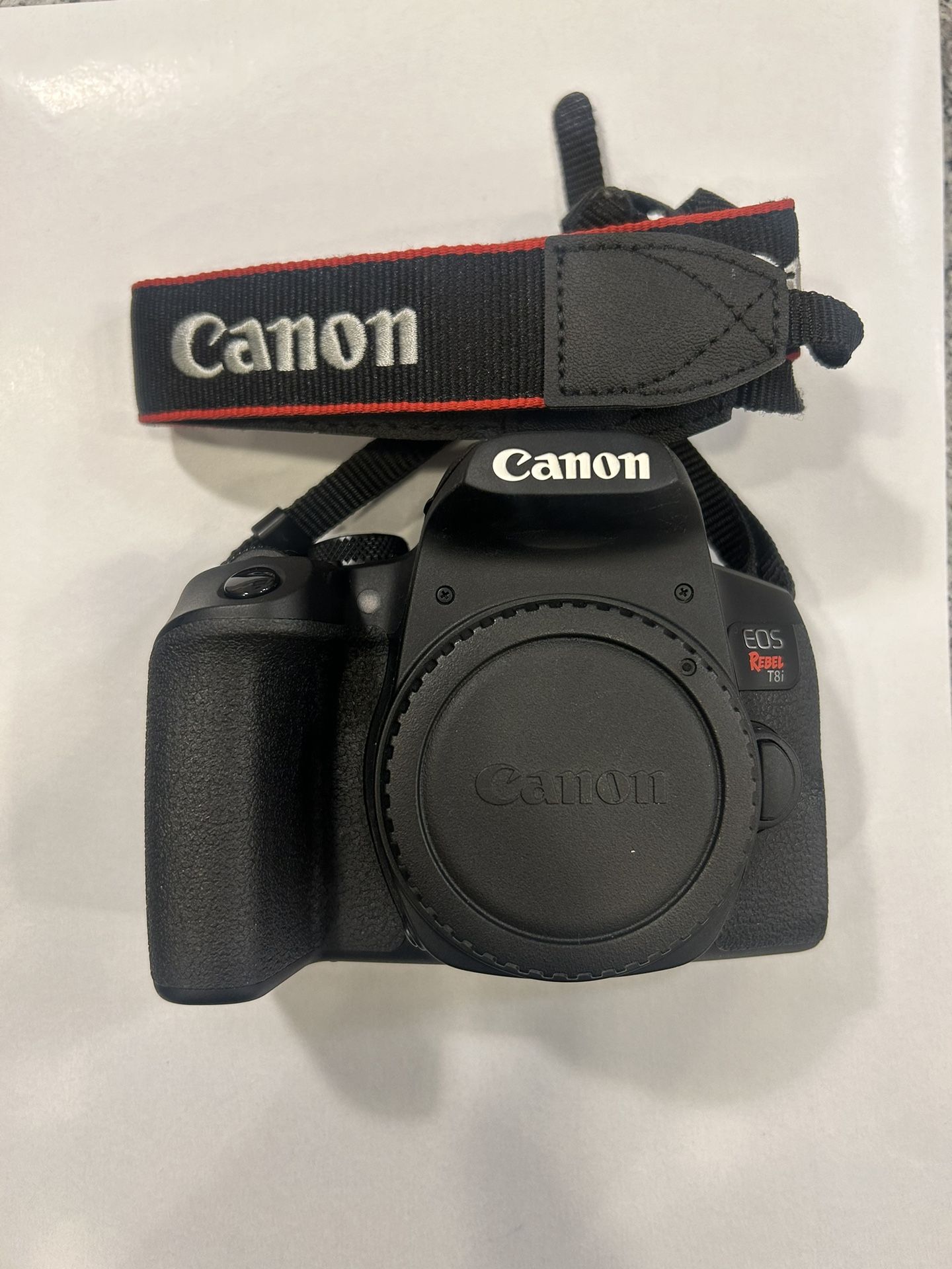 Canon Rebel T8i 