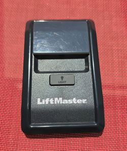 Liftmaster 882LMW - Garage Door opener