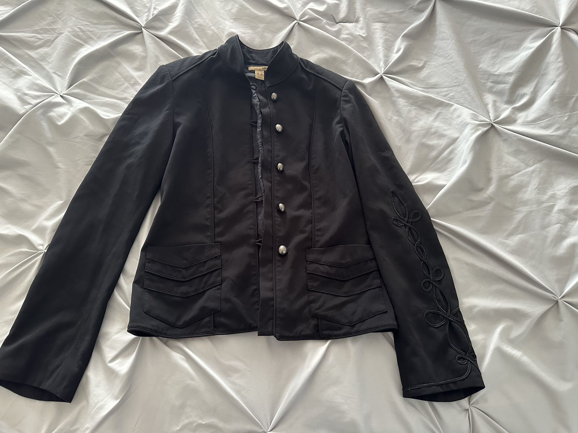 H & M Black Jacket Blazer Work Dress Up Office Look Size 6 W Beautiful Trim 