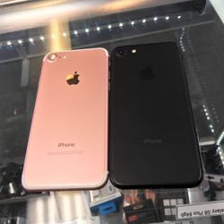 iPhone 7 32 GB Unlocked Each  $129