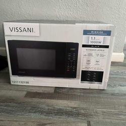 Vissani 1.1 cu. ft. Midsize Countertop Microwave - 1000W (Black)