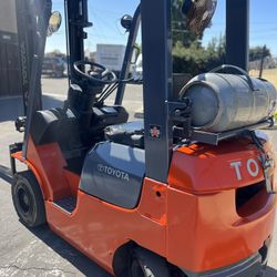 Toyota Forklift For Sale Cheap Price 