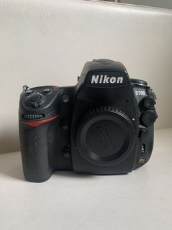 NIKON D700 FX-FORMAT CMOS DIGITAL SLR CAMERA 