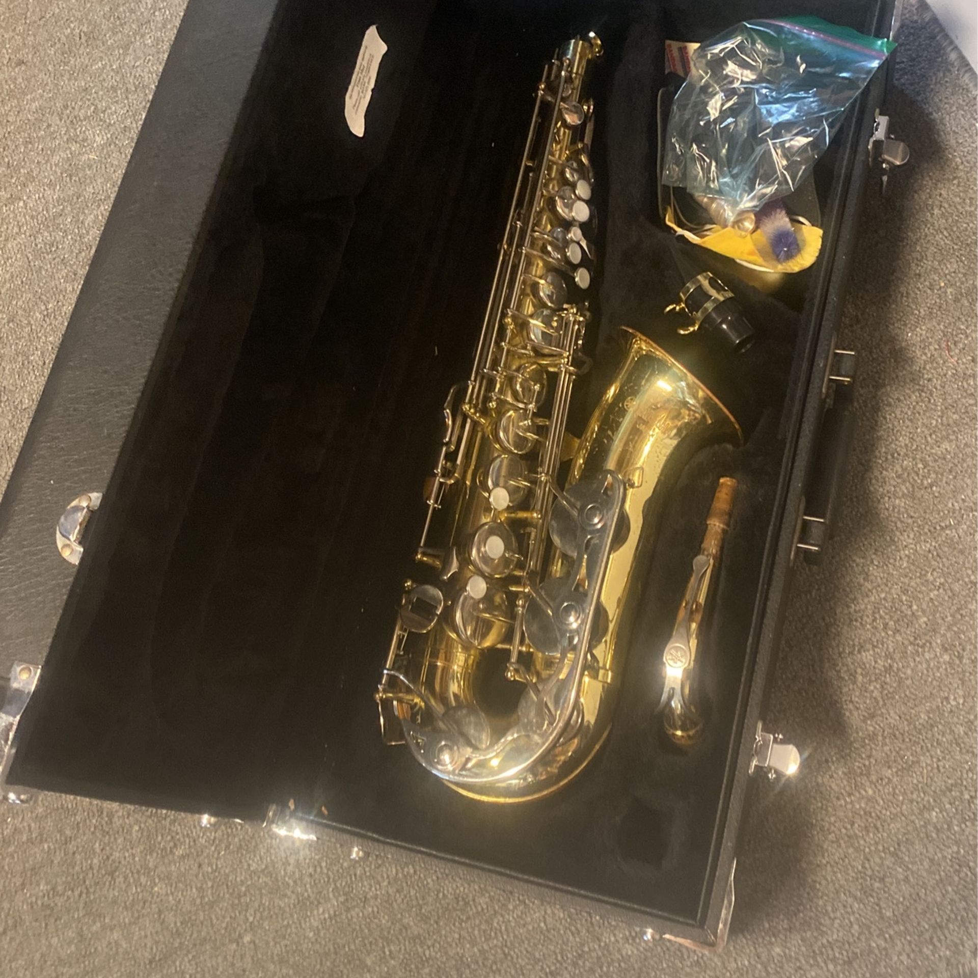 Yamaha Yas 23 Saxophone 