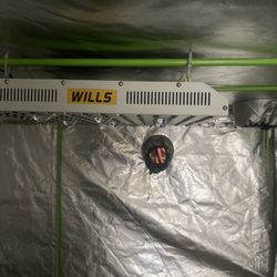 Vivosun Grow Tent Large w/ Lights Used 