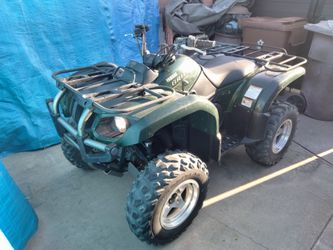 2005 Yamaha Grizzly 4X4 Quad