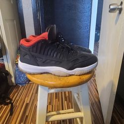 Jordan 11 Low Bred Good Cond. Size 10.5 $160