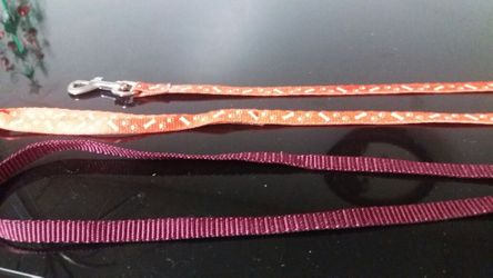 DOG LEASHES