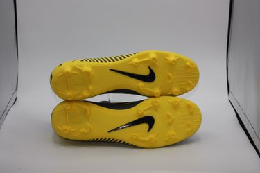 Nike Mercurial Superfly 6 Club MG Soccer Cleat - Yellow/Gray (Various  Sizes) for Sale in Riverside County, CA - OfferUp