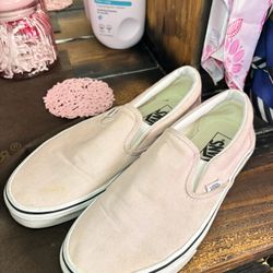 LIGHT PINK VANS 