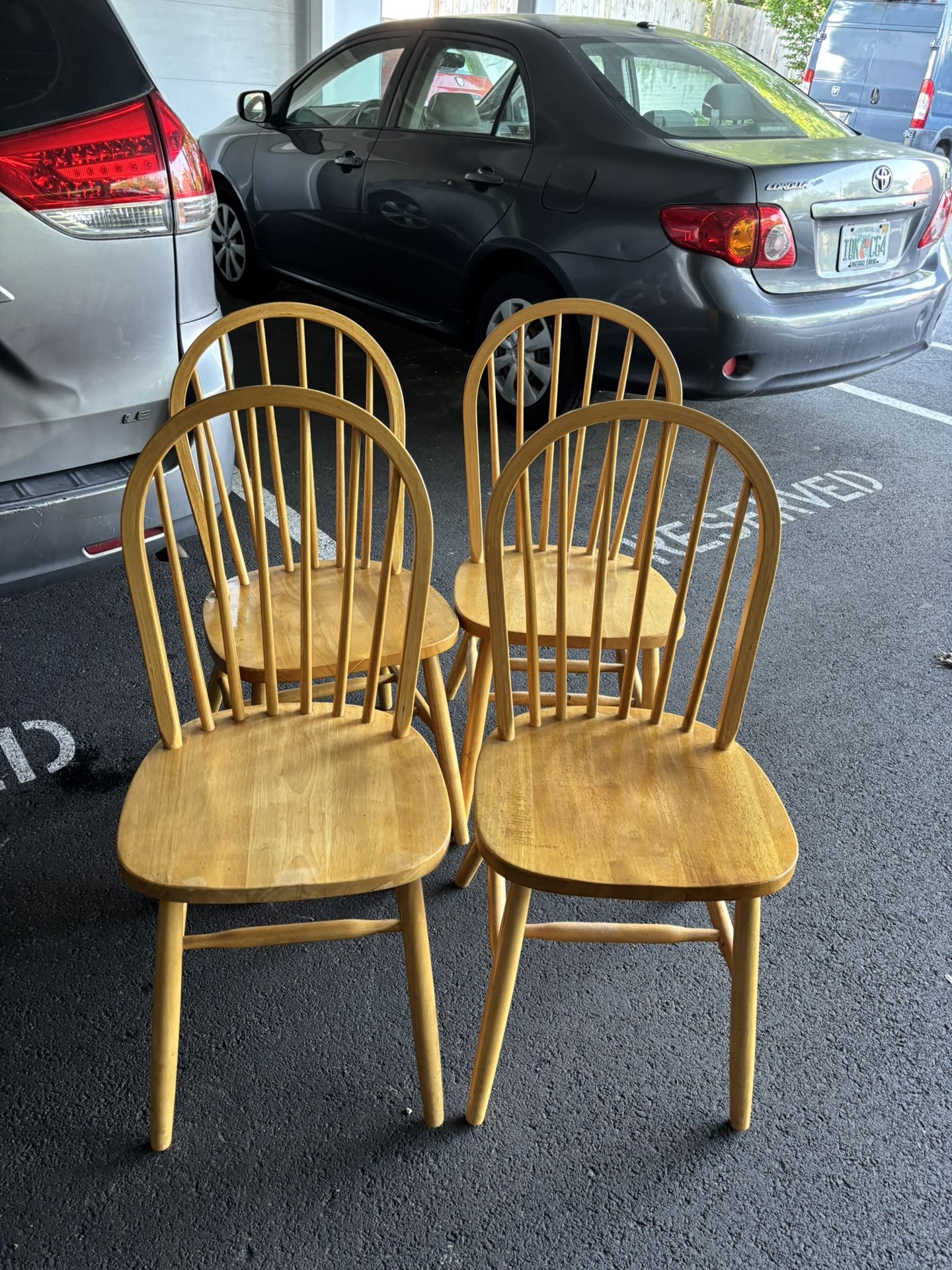 4 yellow solid wood chair