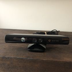 Xbox 360 Kinect Sensor