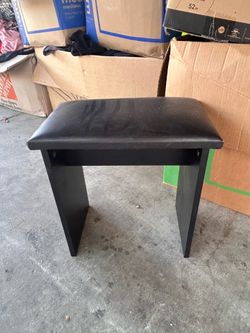 Little sitting stool for vanity or anywhere