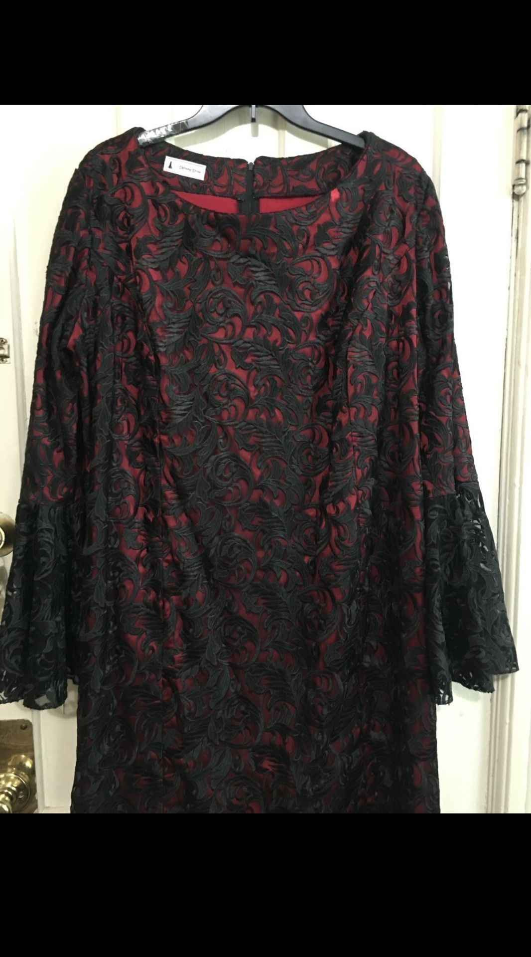 Defining diva’s women’s midi dress 3XL