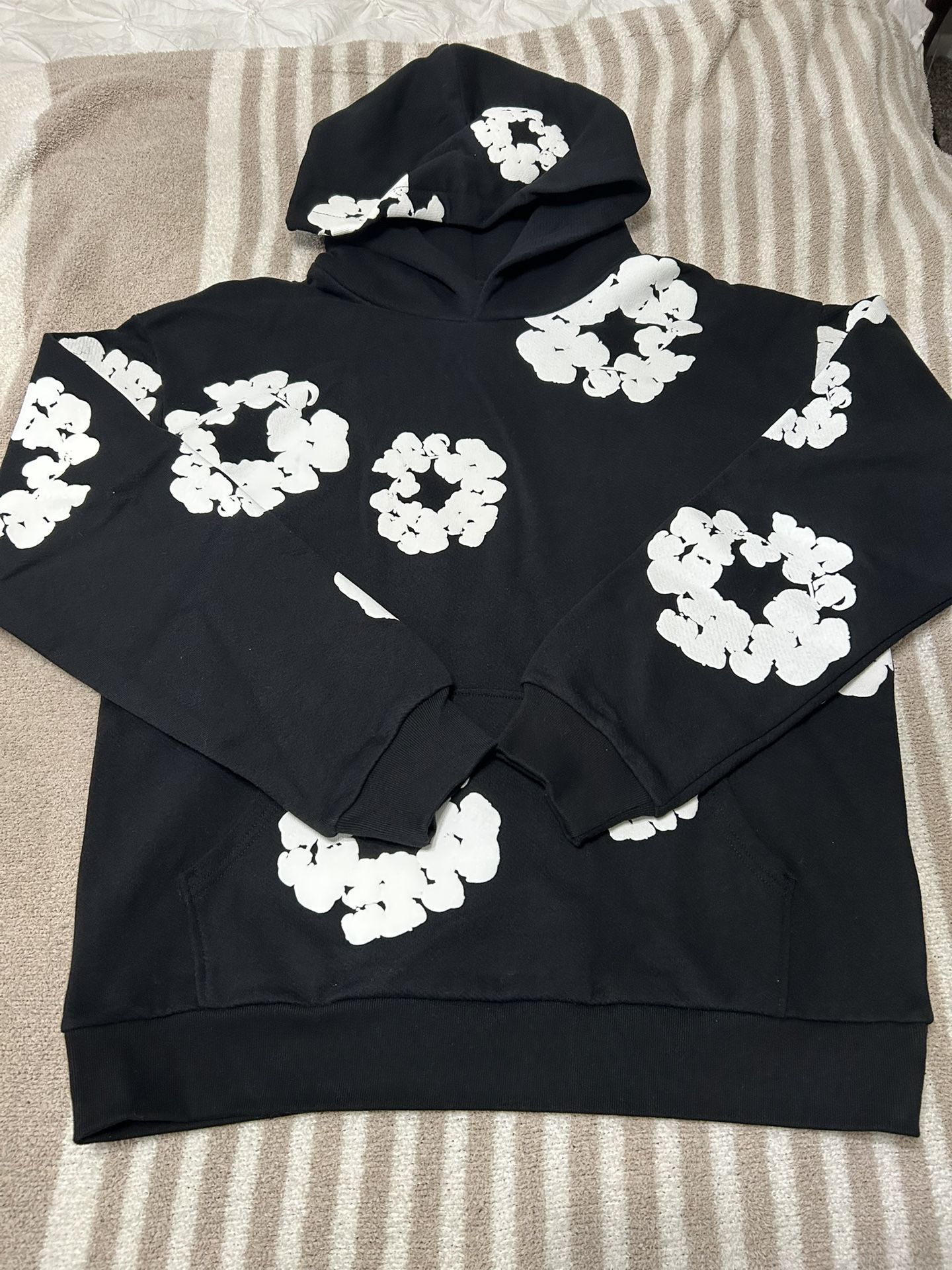Size L- Black Denim tears Hoodie