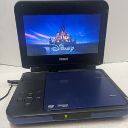 RCA 8-inch portable DVD player DRC6338B
