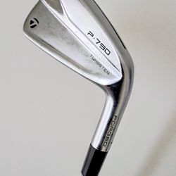 2021 Taylormade P790 Irons Set 5-PW & AW (seven clubs) Excellent Condition True Temper Dynamic Gold 105 S300 (Stiff) VSS Steel Shafts
