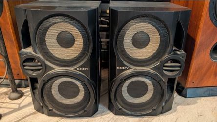 Sony Bookshelf Speakers Work Well Dual Woofer Book Shelf Speaker Pair