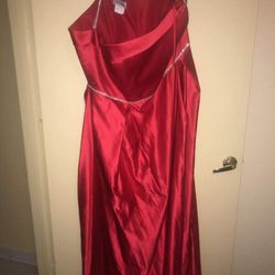 Red Gown Size 28 