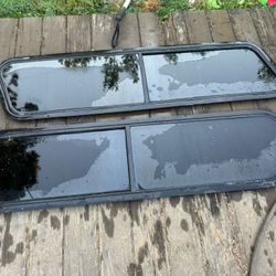 Intact Truck Canopy Windows