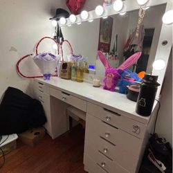 Vanity Mirror