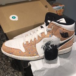 Air Jordan 1 Mid Se(Brushstroke)
