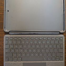 Logitech Combo Touch Keyboard For 10.2 iPad (7/8/9 Gen) 2/ Detachable Keyboard