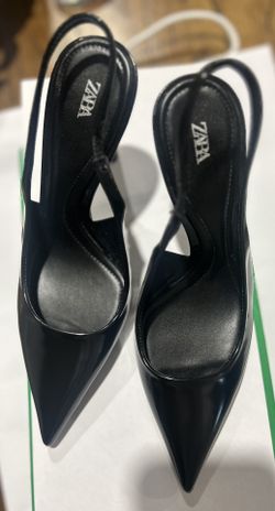 ZARA PATENT SLINGBACK PUMPS SIZE 37