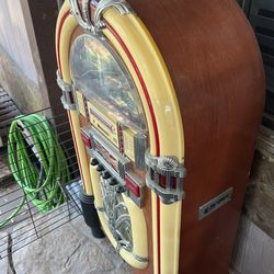 Antique Spirit Of St Louis Radio Cd And Casset