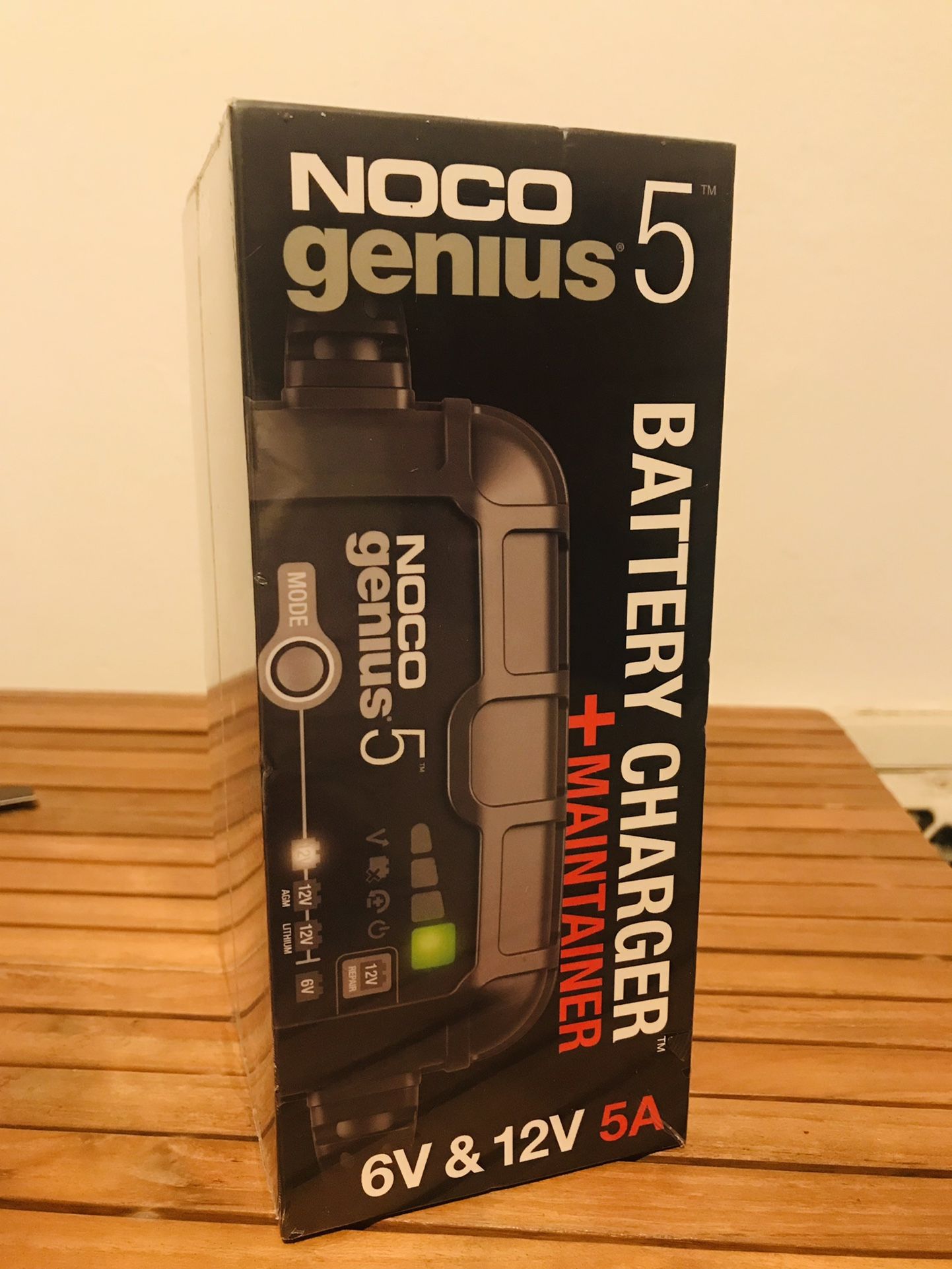 Noco Genius 5 Battery Charger And Maintainer