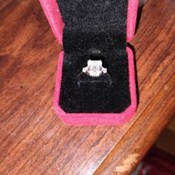 Sterling Silver Ring 