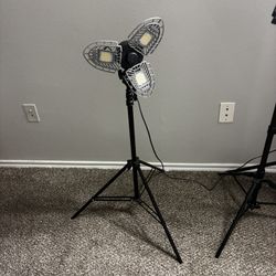 Adjustable Super Bright LED Light w/stand
