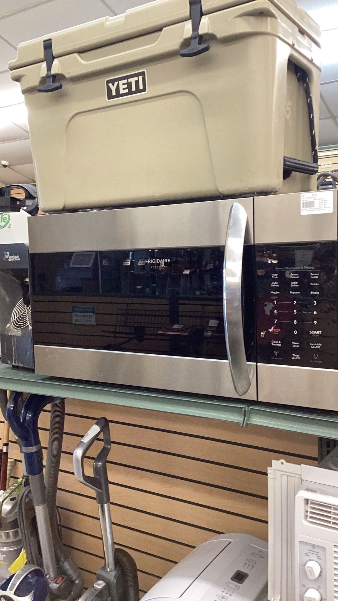Frigidaire Microwave Oven